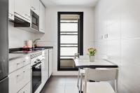 Kuchyň nebo kuchyňský kout v ubytování Moderno apartamento cerca del retiro con parking