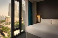 Ein Bett oder Betten in einem Zimmer der Unterkunft The Cloud One New York-Downtown, by the Motel One Group