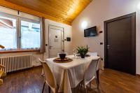 A television and/or entertainment centre at Case Appartamenti Vacanze Da Cien