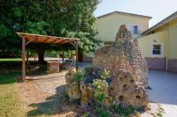 Vonkajšia záhrada v ubytovaní Agriturismo La Genziana