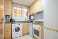 Kuchyň nebo kuchyňský kout v ubytování Apartamentos Velor