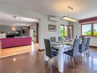 Kuchyň nebo kuchyňský kout v ubytování Villa Anastasia by Interhome