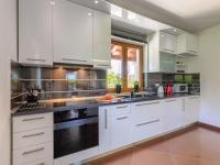 Kuchyň nebo kuchyňský kout v ubytování Villa Anastasia by Interhome