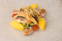 Jídlo v hotelu nebo okolí