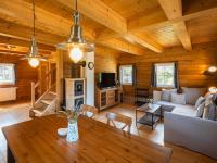 TV a/nebo společenská místnost v ubytování Holiday Home Bílý Potok by Interhome