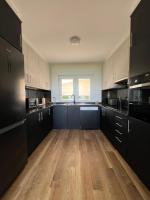Kuchyň nebo kuchyňský kout v ubytování Porto Cabana by Miramar Stays