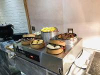 Jídlo v hotelu nebo okolí