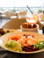 Φαγητό σε αυτό το ξενοδοχείο ή κάπου εκεί κοντά