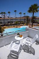 The swimming pool at or close to Fuentepark Apartments