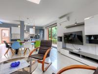 Kuchyňa alebo kuchynka v ubytovaní Holiday Home Starci by Interhome