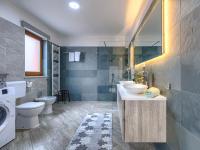 Kúpeľňa v ubytovaní Holiday Home Starci by Interhome