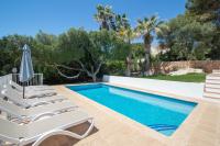 Bazén v ubytování Villa Belinda by Sonne Villas nebo v jeho okolí