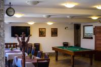 Biliardový stôl v ubytovaní Penzión Vila Petra Bed&Breakfast