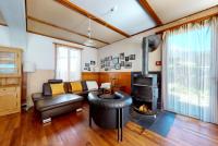 Posezení v ubytování Gadmen Alpenrose, Switzerland