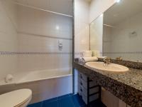 Koupelna v ubytování Apartamentos Sunway Tara