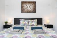 Posteľ alebo postele v izbe v ubytovaní Playa Marina Eco Bungalow – Arrieta View
