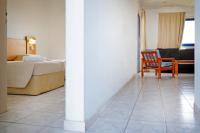 Postel nebo postele na pokoji v ubytování Green Bungalows Hotel Apartments