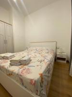 Posteľ alebo postele v izbe v ubytovaní Oasis apartment
