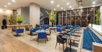 O zonă de relaxare la Novotel Medellin El Tesoro
