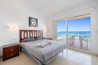 Postel nebo postele na pokoji v ubytování Hauzify I Apartament Cannes