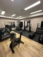 Fitness centrum a/nebo fitness zařízení v ubytování Hotel Spongiola