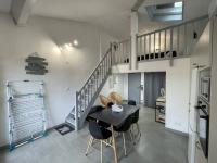 Plan piętra w obiekcie Appartement T3 Mezzanine Climatisé, 6 Couchages, Proche Plage et Port, Parking Privé - FR-1-106-50