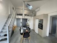 Plan piętra w obiekcie Appartement T3 Mezzanine Climatisé, 6 Couchages, Proche Plage et Port, Parking Privé - FR-1-106-50