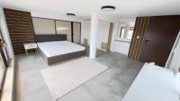 Postel nebo postele na pokoji v ubytování Sky apartment