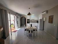 A kitchen or kitchenette at Los Almendros
