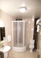 Koupelna v ubytování Resmina Hotel