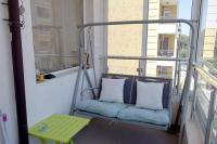 Posezení v ubytování Apartment with 2 Bedrooms and Parking Near the Beach
