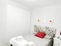 Postel nebo postele na pokoji v ubytování APARTAMENTO EN EL CENTRO DE CALAFELL