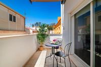 A balcony or terrace at Apartamentos Pedregalejo Beach Playa