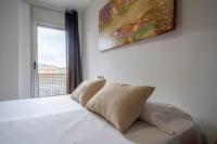 Posteľ alebo postele v izbe v ubytovaní HomeHolidaysRentals Blanescel - Costa Brava