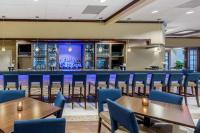 Ресторан / где поесть в Comfort Inn Conference Center