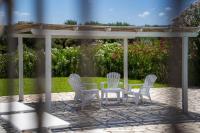 Vonkajšia záhrada v ubytovaní VILLA RAFAEL CON Piscina, IUN P4098