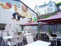 Budova, kde se hotel nachází