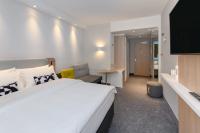 Holiday Inn Express Brussels - Airport by IHGにあるテレビまたはエンターテインメントセンター