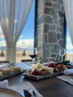 Jídlo v hotelu nebo okolí