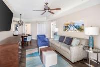 Ein Sitzbereich in der Unterkunft Hilton Grand Vacations Club Anderson Ocean Myrtle Beach