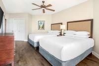 Ein Bett oder Betten in einem Zimmer der Unterkunft Hilton Grand Vacations Club Anderson Ocean Myrtle Beach