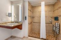 Ein Badezimmer in der Unterkunft Hilton Grand Vacations Club Anderson Ocean Myrtle Beach