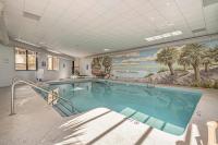 Ocean Forest Plaza Cozy Oceanfront Unit 1910の敷地内または近くにあるプール