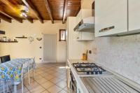Kuchyňa alebo kuchynka v ubytovaní House Verona Zen