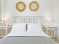Postel nebo postele na pokoji v ubytování Almira Hotel