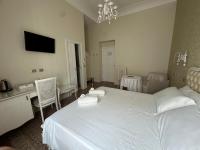 A bed or beds in a room at b&b Giorgia