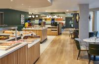 Jídlo v hotelu nebo okolí