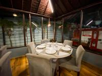 Ресторан / где поесть в Shelton Blu Resort By Mango People