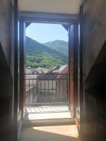 Výhľad na hory alebo výhľad na hory priamo z apartmánu