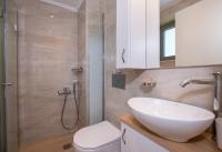 Koupelna v ubytování Kiani Beach Resort Family All Inclusive